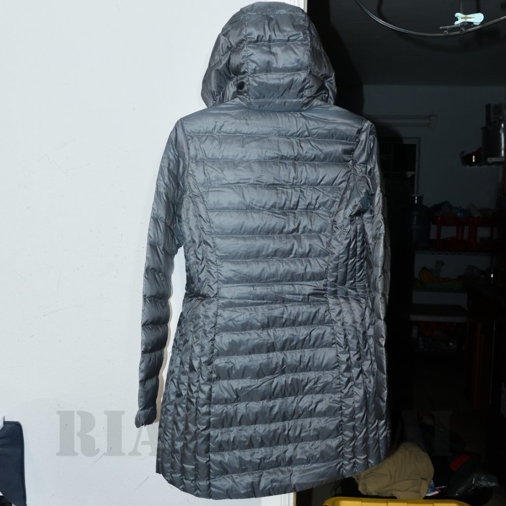Gray ladies' Lightweight Down Jacket Aventure - Picture 5 of 11